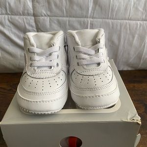 Brand new Nike force 1 training shoe